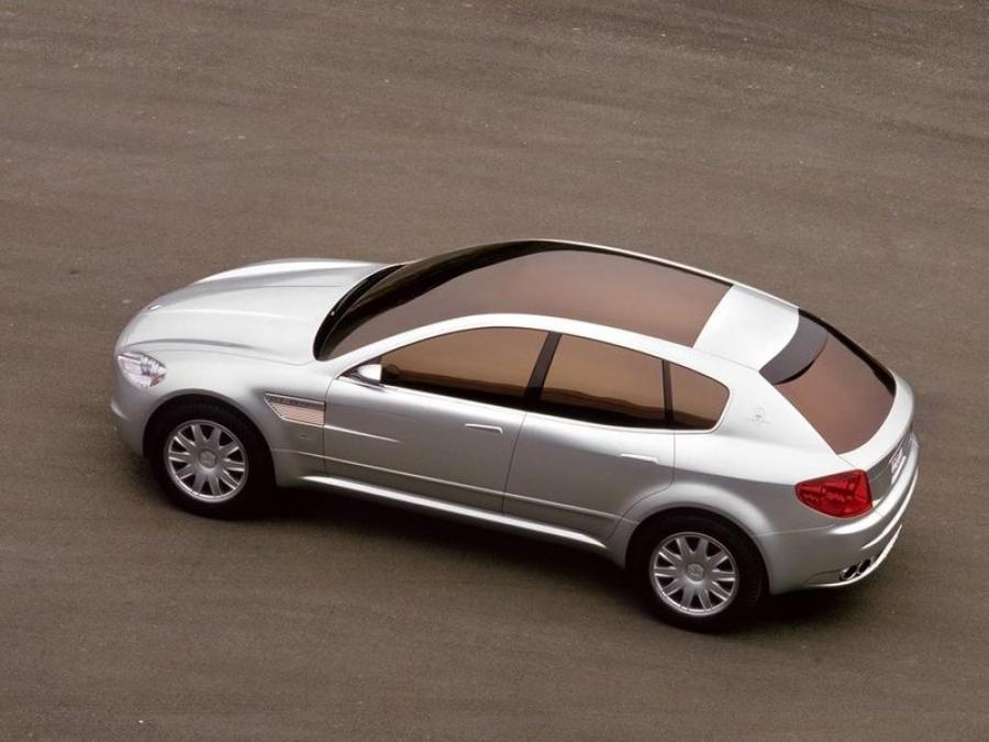  Maserati Kubang GT Wagon Concept 2003 года  (фото 2 из 10)